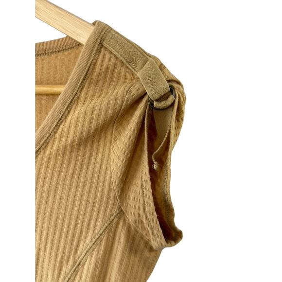 Calvin Klein Y2K Tan Cap Sleeve Ribbed Scoop Neck Top Sz Large Buckle Sleeves - Picture 5 of 10